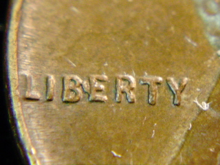 Coppercoins-Help-With-1952-Wheat-W/Dropped-Letter?